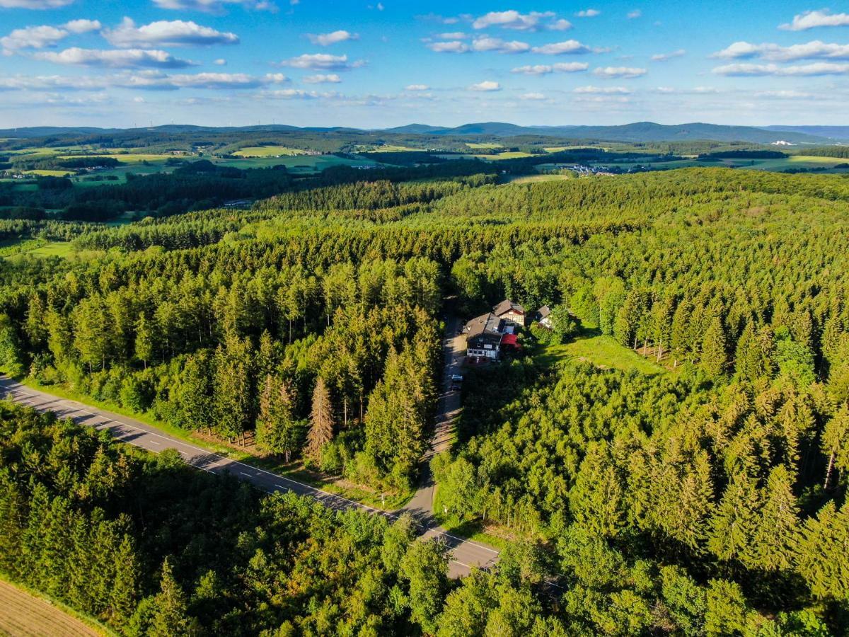 Hotel Landhaus Berghof Wenden  Dış mekan fotoğraf